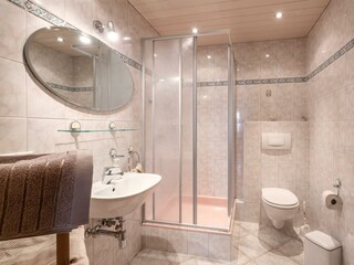 Zillerstuebchen_badezimmer