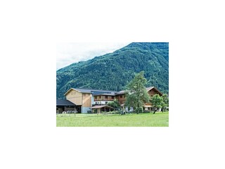 Paulerhof-Sommeransicht-Haus