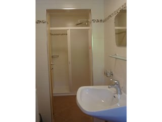 Hausansicht NEU Juni 2013 027