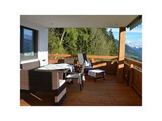 Sitzgelegenheit Balkon EG