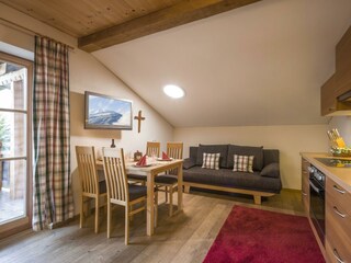 Bockstecken_Hart_Appartement_Dachgeschoss_Wohnkuec