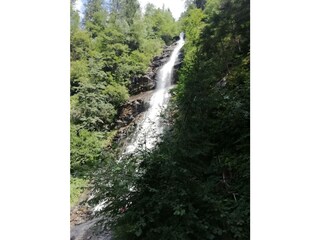 Harter Schleierwasserfall