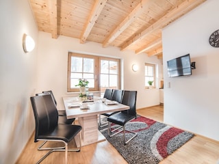 Top 11 Panorama Mit SAT-  TV und Sonnenbalkon