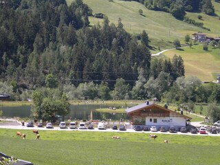 Ausblick auf den Bochra See I Fischteich