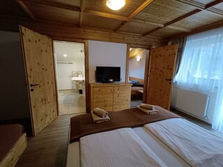 Fünfbettzimmer 3