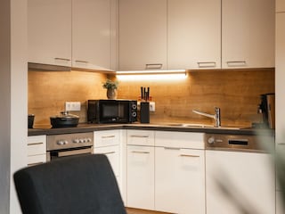 Moderne Küche voll Ausgestattet