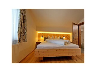 Ferienwohnung Panorama, Zirbenbett