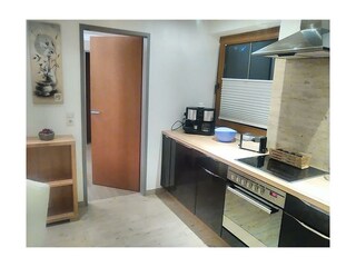 Wohnküche Eingang Zimmer1