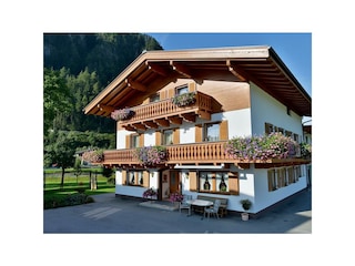 Gästehaus Luxner Sommer