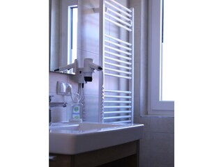 Badezimmer der Ferienwohnung Neu
