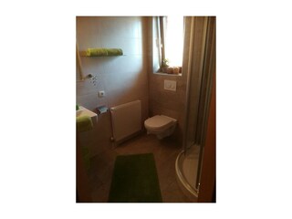 Zillertal_Wiesenhof_Ferienwohnung Lisa_Badezimmer_