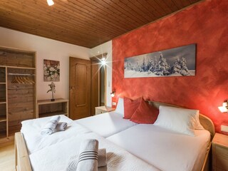 Landhaus_Gartner_Dorfstrasse_90_Uderns_Schlafzimme