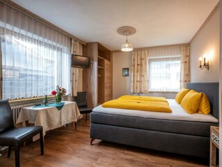 Haus_Floerl_Landstrasse_17_Ried_07_2019_Zimmer_8