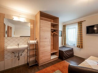 Haus_Floerl_Landstrasse_17_Ried_07_2019_Zimmer_10_