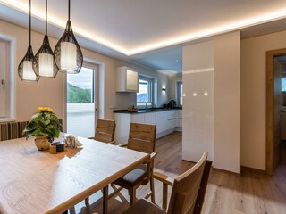 Apart_Painting_Moosweg_2_Ried_Wohnkueche_1