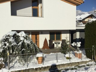 C16BB909-2473-4DC9-AB75-DC1A9665EE46