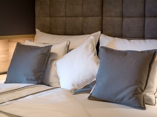 Vans_place_Aeussere_Embergstrasse_16_Kaltenbach_Sc