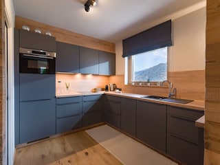 Vans_place_Aeussere_Embergstrasse_16_Kaltenbach_Ku