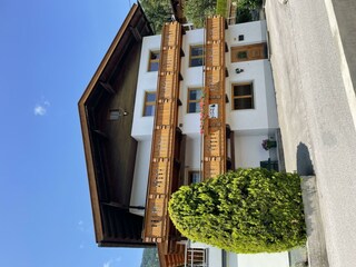 D49FA190-3214-42F8-B128-B1C13EE27ED9