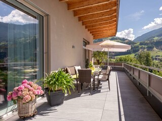 Alp_Tirol_Apartments_Dorfplatz_3_Kaltenbach_06_202