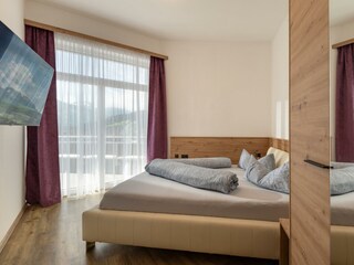 Alp_Tirol_Apartments_Dorfplatz_3_Kaltenbach_06_202