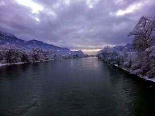 Fluss Inn