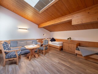 Apart_Denise_Schuetzenweg_32_Fuegen_12_2023_Apartm