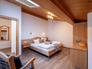 Apart_Denise_Schuetzenweg_32_Fuegen_12_2023_Apartm