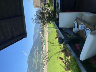 1D4A3C9C-8CC4-433E-96D8-A393B7414CD8