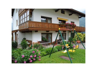 Haus Holaus Seitenansicht