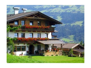 Hausansicht Sommer 1