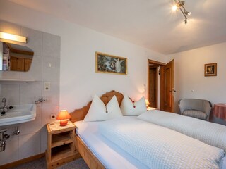 Schlafzimmer Nr:3 Haus_Emmi_Finsingstrasse_29