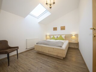 Apart Verena Schlafzimmer 2