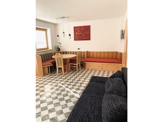 CB4F37C5-3FF4-4963-8E85-38F3913CB90F