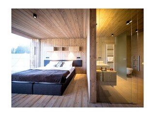 Stadl Schlafzimmer und Badezimmer