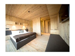 Stadl Schlafzimmer 1