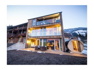 Wiesegg Aussenansicht mit Sauna 2