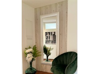 TheView_Ahorn_Garderobe