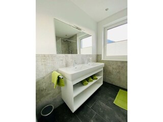 Zillertal-Fuegen-The-View-Ferienwohnung-Kreuzjoch-