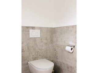 TheGardenView-Bad-WC