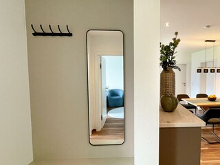 TheGardenView-Garderobe-Esszimmer