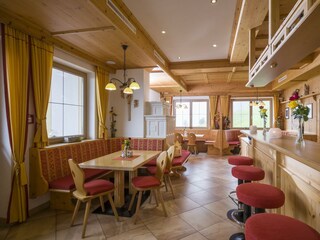 GAsthof_Talblick_Koglstrasse_6_Aschau_Gaststube_1