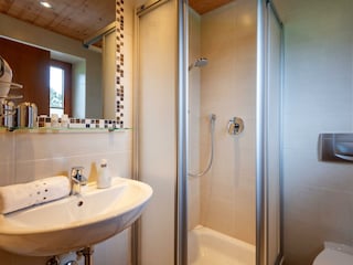 Gaestehaus_Schroll_Talstrasse_Ried_10_2024_Wohnung