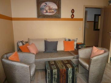 Ferienwohnung 'MOHNBLUME' mit Terrasse 'STADTAPPARTMENTHAUS' mit 2 Schlafzimmer
