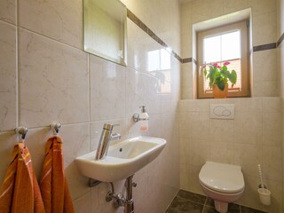 GAsthof_Talblick_Koglstrasse_6_Aschau_App_103_WC