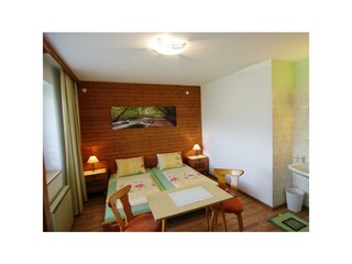 Doppelzimmer mit Balkon