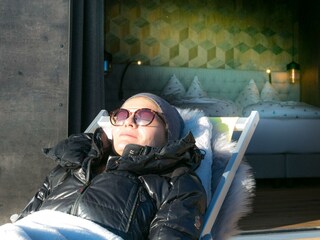 Zimmer Richtung Panoramafenster Simone