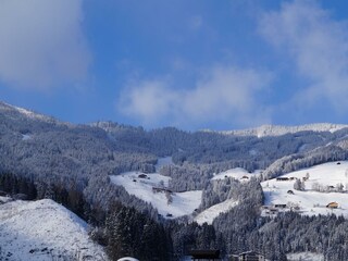 Blick aufs Spieljoch Winter