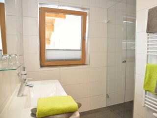 Badezimmer Appartement Rosenalm
