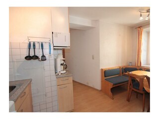 Stanzl Haus Apartment Dorfplatz Essbereich/Küche